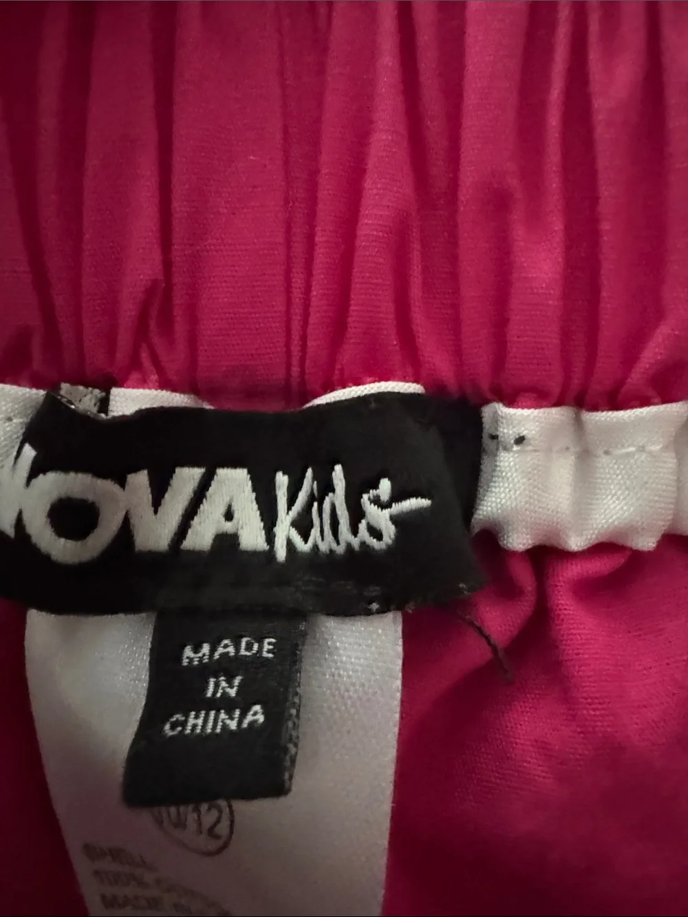 Wide-Leg Cargo Pants in Bright Pink